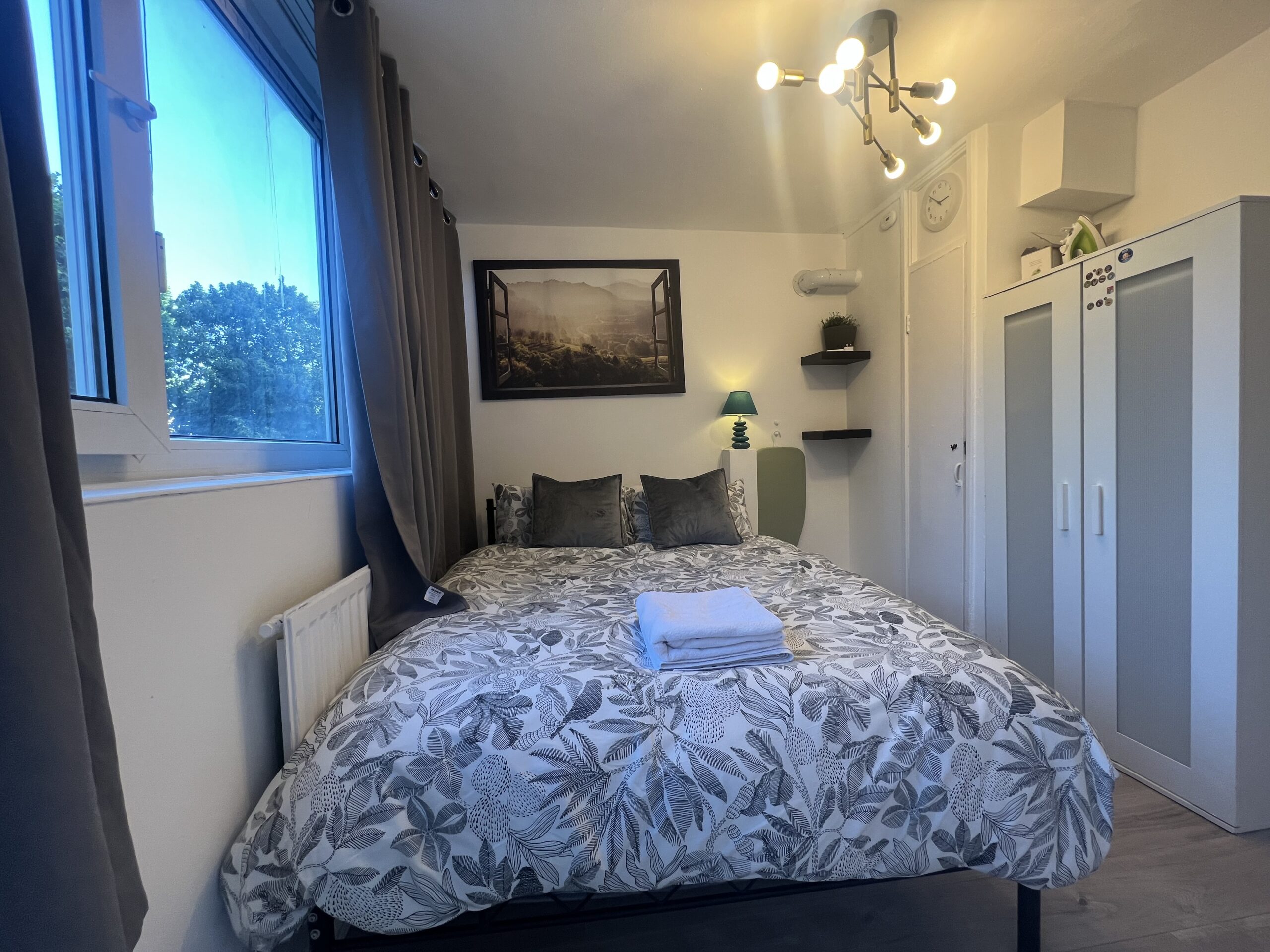 Second bedroom at The Arlington